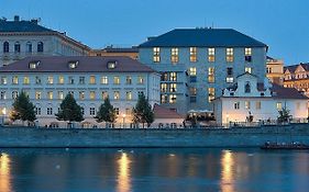 Hotel Four Seasons Praha